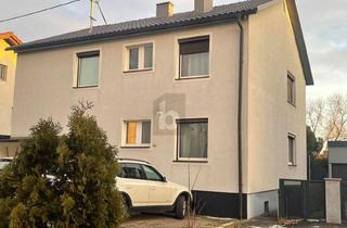 Einfamilienhaus kaufen in 4061 Pasching, Familientraum mit Gartenpool, Sauna und Großzügigem Platzangebot