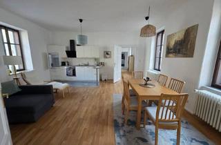 Wohnung mieten in Rechte Altstadt, 5020 Salzburg, Rechte Altstadt - Schöne und Helle 3 Zimmer Altbauwohnung Nahe der Linzergasse