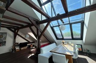 Wohnung kaufen in Schloßberg, 8010 Graz, Graz-Zentrum: ein Wohnjuwel in Bestlage - Großzügige Dachterrasse, Klimaanlage, Lichtdurchflutete Räume & Unverbaubarer Schlossbergblick
