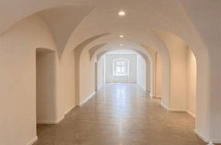 Wohnung kaufen in 3430 Tulln an der Donau, Einzigartige Gelegenheit: Erstbezug am Hauptplatz/ 170 m² Wohntraum / private Terrasse