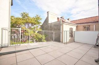 Maisonette kaufen in Hernalser Hauptstraße 66, 1170 Wien, 2015 ausgebaute, helle Maisonette-Wohnung mit 2 Bädern | ~ 20 m² große, private Terrasse direkt auf Wohnebene | Nahe Elterleinplatz