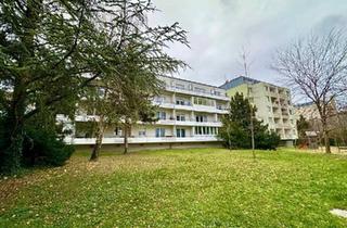 Wohnung kaufen in 1110 Wien, ANLAGEOBJEKT! Helle 2-Zimmer-Wohnung - gemütliche Loggia - Blick ins Grüne - vermietet!