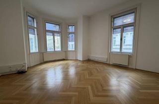 Büro zu mieten in Neubaugasse, 1070 Wien, Eck-Altbaubüro mit Blick auf die Neubaugasse