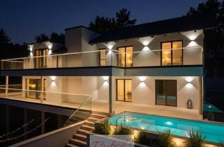Villen zu kaufen in 4040 Altlichtenberg, Luxus Villa mit 2 Einheiten und Jeweils einem Pool, Terrasse, Doppelgarage Uvm. in Altlichtenberg!