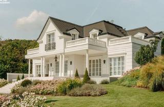 Villen zu kaufen in 2500 Baden, Mitterberg, Repräsentative Villa in Exklusiver Ruhelage