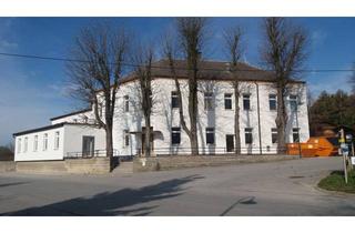 Wohnung kaufen in 2115 Ernstbrunn, 5,5% Rendite | Vorsorgewohnung mit Balkon in 2115 Ernstbrunn
