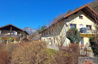 Haus kaufen in 4820 Bad Ischl, Bad Ischl: Wohnhaus, Zinshaus, Bauplatz, angrenzender Wald und landwirtschaftliche Fläche in Aussichtslage!