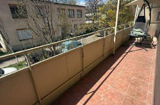 Wohnung kaufen in Enkplatz, 1110 Wien, TOP-LAGE! Helle Neubauwohnung mit 2 Zimmer und Loggia ca. 100m von der U3 entfernt