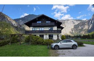 Haus kaufen in Obertraun 221., 4831 Obertraun, Großzügiges Wohnhaus mit Panoramablick und 3 separaten Wohnebenen in Obertraun