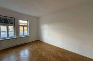 Wohnung kaufen in Hasnerplatz, 8010 Graz, Stilvolle 2,5-Zimmer Altbauwohnung mit Balkon – perfekt für WG, Paare & Studierende