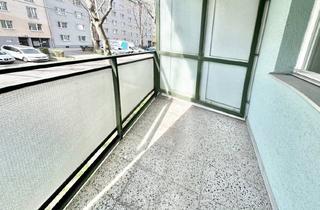 Wohnung kaufen in Trambauerstraße, 1100 Wien, 2 X Loggia, Vielfältige Perfekte Infrastruktur, Viele Zimmer!