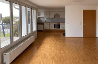Wohnung kaufen in Hofsteigstraße 39b, 6858 Schwarzach, Sonnige 3-Zimmer-Dachgeschosswohnung im Zentrum von Schwarzach