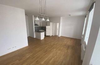Wohnung mieten in Stelzhamerplatz 20, 4910 Ried im Innkreis, Geräumige, zentral gelegene, helle 2-Zimmer-Wohnung mit möblierter Küche in Ried