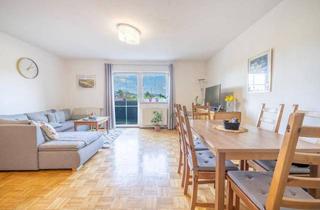 Wohnung kaufen in 5202 Neumarkt am Wallersee, Starterwohnung mit Ausblick - Große Garconniere im Zentrum von Neumarkt am Wallersee