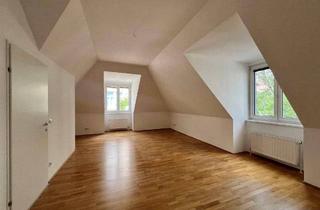 Wohnung kaufen in Schäffergasse 18-20, 1040 Wien, Kleine,feine Dachgeschosswohnung am Naschmarkt