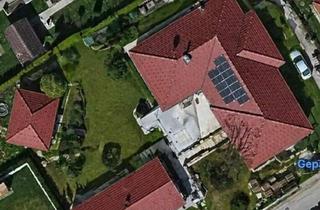 Villen zu kaufen in 8072 Fernitz, Nähe Graz: Großzügige Villa mit Innenpool, Saunabereich, Gartenhaus und Garage.