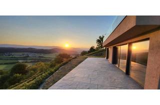 Haus mieten in Mattelsberg 117, 8452 Großklein, Ankommen, aufatmen, genießen – Ihr Rückzugsort am Gipfelweg in der Steirischen Weinstraße. Zwischen Weinbergen, Panorama und purem Lebensgefühl wartet Ihr Zuhause auf Zeit (Provisionsfrei)