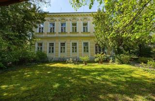 Haus kaufen in 1130 Wien, Stilvolle Residenz in Bestlage in Ober St. Veit mit 1.856 m² Grund