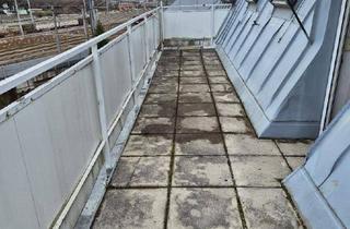 Wohnung kaufen in Ruthnergasse, 1210 Wien, NÄHE KLINIK FLORIDSDORF/ SANIERUNGSBEDÜRFTIGE DG-WOHNUNG NÄHE S-BAHN SIEMENSTRASSE MIT SCHÖNSTE TERRASSE IN DER RUTHNERGASSE
