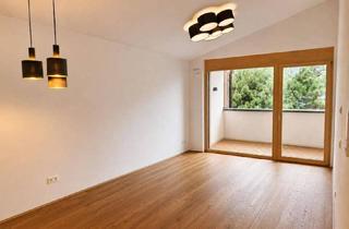 Wohnung kaufen in 6072 Lans, Ruhige Dachgeschosswohnung in Lans mit geschützter Loggia & Bergblick