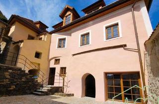 Haus kaufen in 3610 Weißenkirchen in der Wachau, Historisches Altstadtjuwel mit Innenhof und 2 Weinkeller!