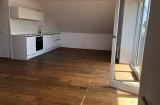Wohnung mieten in 5020 Salzburg, Schöne 2-Zimmer-Dachgeschoßwohnung mit Balkon und Gemeinschaftsgarten, 5020 Salzburg Itzling - zur Miete
