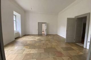 Wohnung mieten in 2435 Ebergassing, Herrschaftliches Wohnen im Schloss 138 m² 4 Zimmer