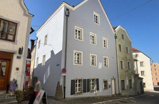 Haus kaufen in 4780 Schärding Innere Stadt, Exklusives Stadthaus im Herzen der Barockstadt Schärding