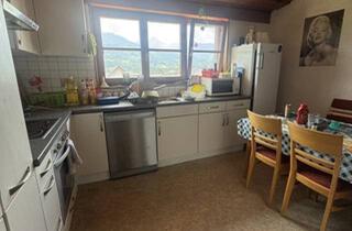 Wohnung mieten in 6822 Satteins, Charmante Altbau-Dachgeschosswohnung in zentraler Lage von Satteins