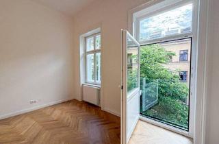 Wohnung kaufen in Schwarzspanierstraße, 1090 Wien, Erstbezug nach Generalsanierung | Ruhiger Altbau mit Balkonoption | NÄHE Votivkirche