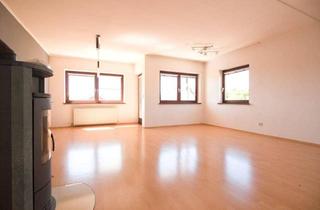 Maisonette kaufen in Franz-Prendinger-Straße 18, 2540 Bad Vöslau, Gut geschnittene, lichtdurchflutete Maisonette mit Kamin & Südbalkon | 111 m² auf zwei Ebenen | inkl. Stellplatz
