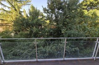 Wohnung kaufen in 1130 Wien, Ein Hausgeschoss mit 2 Wohnungen mit großem Balkon in sehr ruhiger Grünlage nahe Lainzer Tiergarten