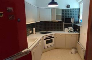 Wohnung kaufen in 2410 Hainburg an der Donau, 2410 Hainburg/Donau - renovierungsbedürftige 2 Zimmer Eigentumswohnung