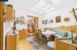 Einfamilienhaus kaufen in 3910 Oberstrahlbach, Historisches Wohnhaus mit großzügiger Nutzfläche und privatem Garten im Herzen des Stadtzentrums
