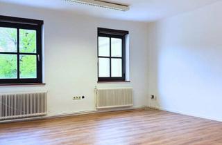 Büro zu mieten in 4560 Kirchdorf an der Krems, Flexibel Mieten: Büro- oder Praxisfläche mit Zwei Räumen