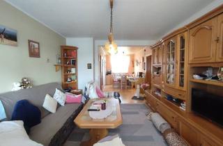 Wohnung kaufen in 8073 Feldkirchen bei Graz, Gepflegte und Helle Wohn(T)Raum-Oase mit Balkon & Parkplatz!