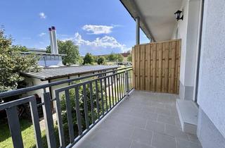 Wohnung kaufen in 4400 Steyr, Gepflegtes Mini-Apartment mit Badezimmer und Balkon in Zentraler Lage - Zimmer 14! Nähe Bmw, Skf
