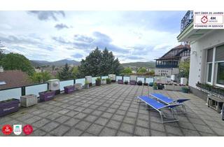 Villen zu kaufen in 2560 Berndorf, Einzigartige Villa mit Fernblick, Terrassen & 1.759 m² Eigengrund ️