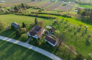 Haus kaufen in Höhenstrasse 74, 8291 Burgauberg, Vierkanthof mit 3,8 ha Grund & traumhafter Aussicht