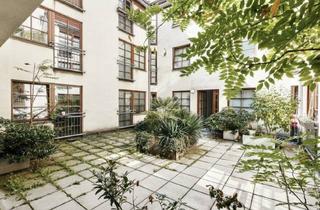 Wohnung kaufen in Hamerlingplatz, 1080 Wien, Bestlage Beim Hamerlingplatz! Lichtdurchflutete 3-Zimmer-Altbau-Wohnung in Saniertem Vorstadthaus Inklusive Zwei Garagenplätze