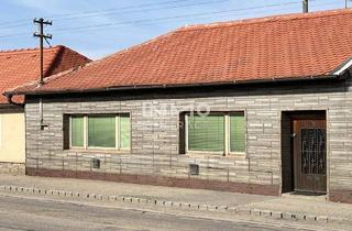 Haus kaufen in 2054 Haugsdorf, KLEINER STRECKHOF mit Zufahrt u. Stadl - AUSZEIT im PULKAUTAL...