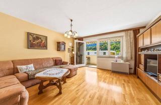 Wohnung kaufen in 6176 Völs, Ihr neues Zuhause in Völs! Gut geschnittene drei Zimmer Wohnung mit sonniger Loggia & KFZ-Stellplatz