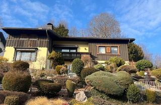 Einfamilienhaus kaufen in Hofgarten 35, 4810 Gmunden, Haus mit viel Entfaltungspotenzial in Gmunden