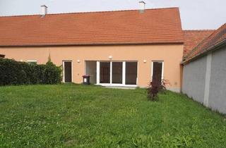 Haus mieten in Obermarkersdorf 196, 2073 Schrattenthal, Reihenhaus in Obermarkersdorf
