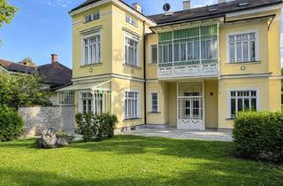 Villen zu kaufen in 2540 Bad Vöslau, Jahrhundertwende Villa mit Garten Freifläche