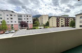 Wohnung kaufen in Bozner Straße, 6112 Wattens, Günstige 3-Zi-Wohnung in Wattens mit Balkon und Garage zum Sanieren