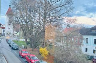 Wohnung mieten in Fabrikstraße 12, 4600 Wels, Charmante Altbauwohnung am Mühlbach mit Blick auf den Ledererturm – 52 m²