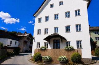 Wohnung kaufen in 6361 Hopfgarten-Markt, Anlagewohnung mit ev. Balkon* in wunderschönem Tirolerhaus