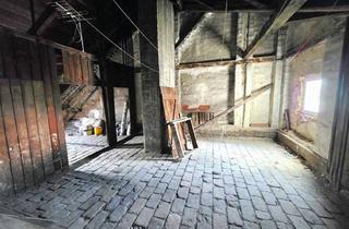 Anlageobjekt in Bergsteiggasse, 1170 Wien, Über den Dächern von Hernals - ihr Projekt mit Weitblick! Rohdachboden mit Potential! Bereits Traumhaft Saniertes Bestandsgebäude + Beste Infrastruktur und Anbindung!