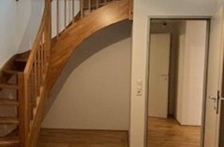 Wohnung mieten in Annenstraße, 8020 Graz, Urbane Rarität, Graz Erleben: Moderne, Gepflegte 3-Zimmer Wohnung Plus Galerie, Davon 1 Zimmer Kochen-/Essen-/ Wohnen, mit Stadtblick, Nähe Kunsthaus, 5 Gehminuten zum Grazer Hauptplatz mit Gemeinschaftlicher Dachterrasse